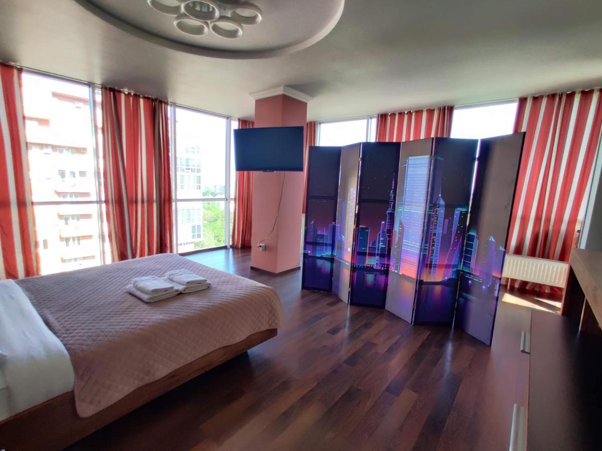 Micromegas Apartments チェルニウツィー エクステリア 写真